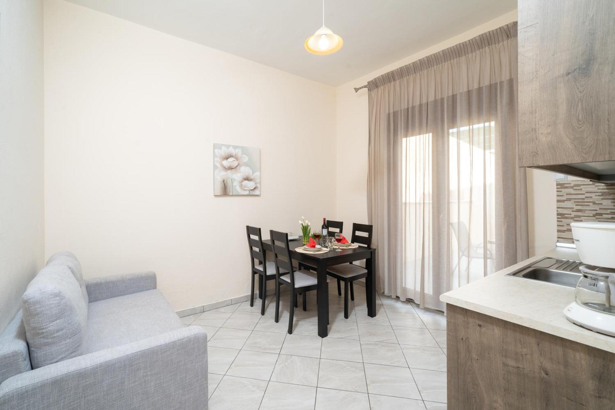 Maria Dina Apartments 1 Потос Экстерьер фото